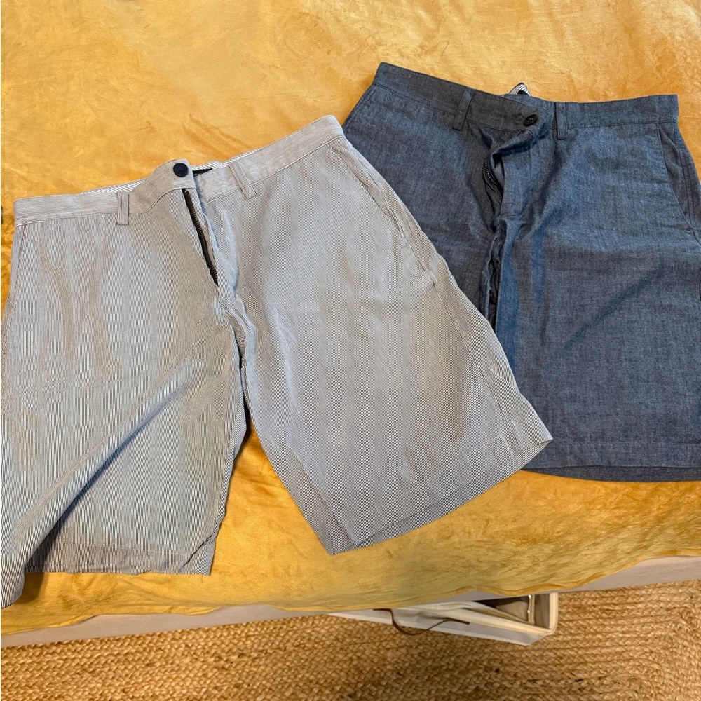 Banana Republic Light Gray and Dark Blue Men's Shorts